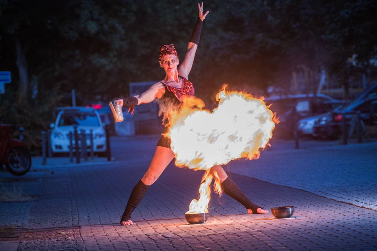 Mariann Engels | Seilartistik | Programm 'Feuershow'
