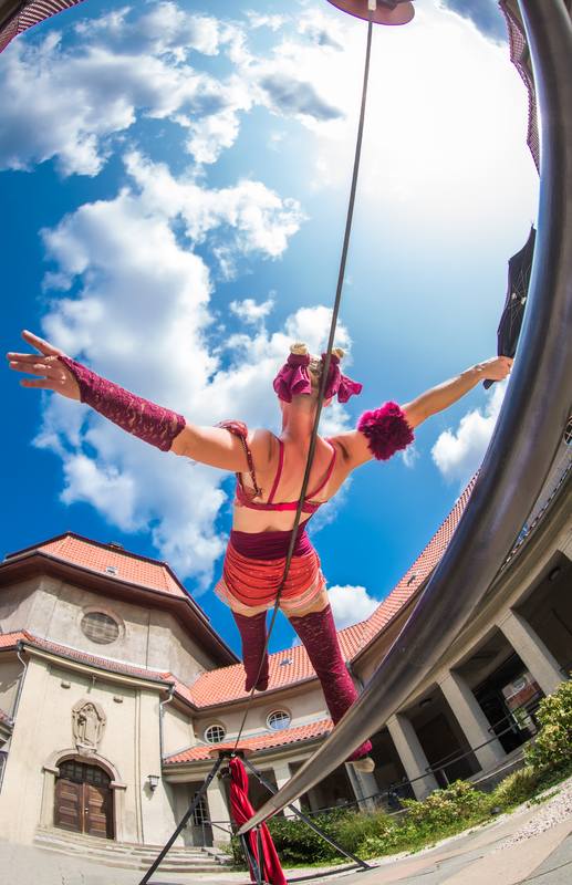 Mariann Engels | Seilartistik | Programm 'Fever'