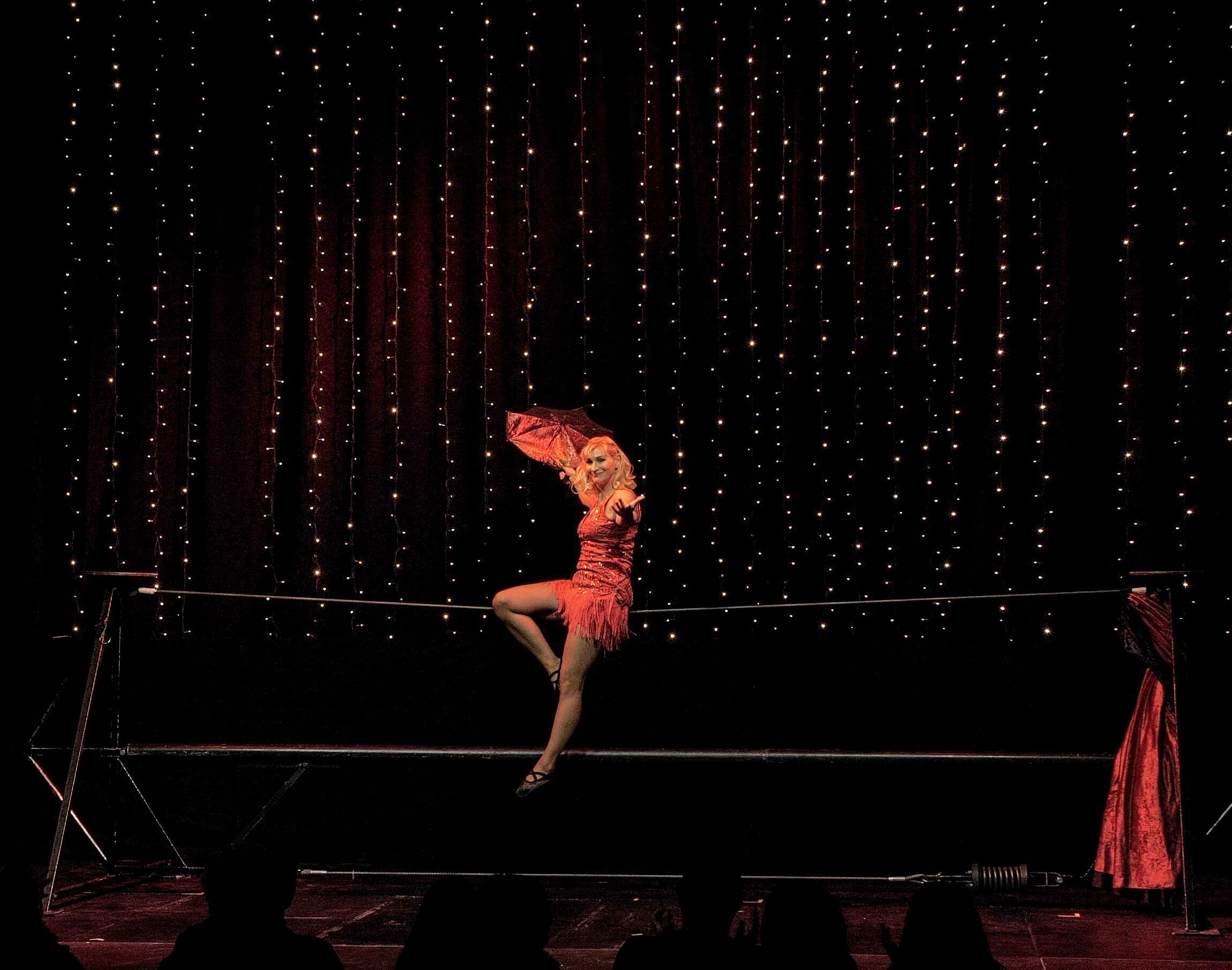 Mariann Engels | Seilartistik | Programm 'Die Goldenen 20er'