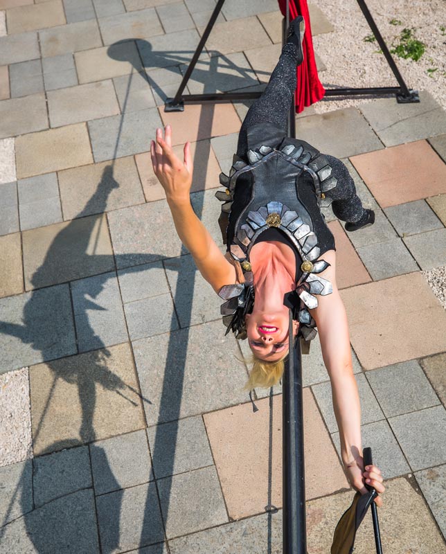 Mariann Engels | Seilartistik | Programm 'Mittelaltershow Lady Mariann'